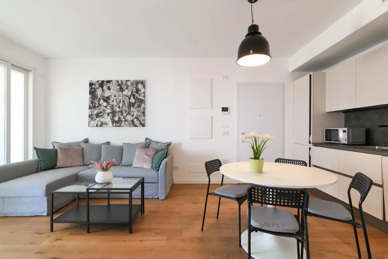 Primopiano - Tacito Apartment Milan