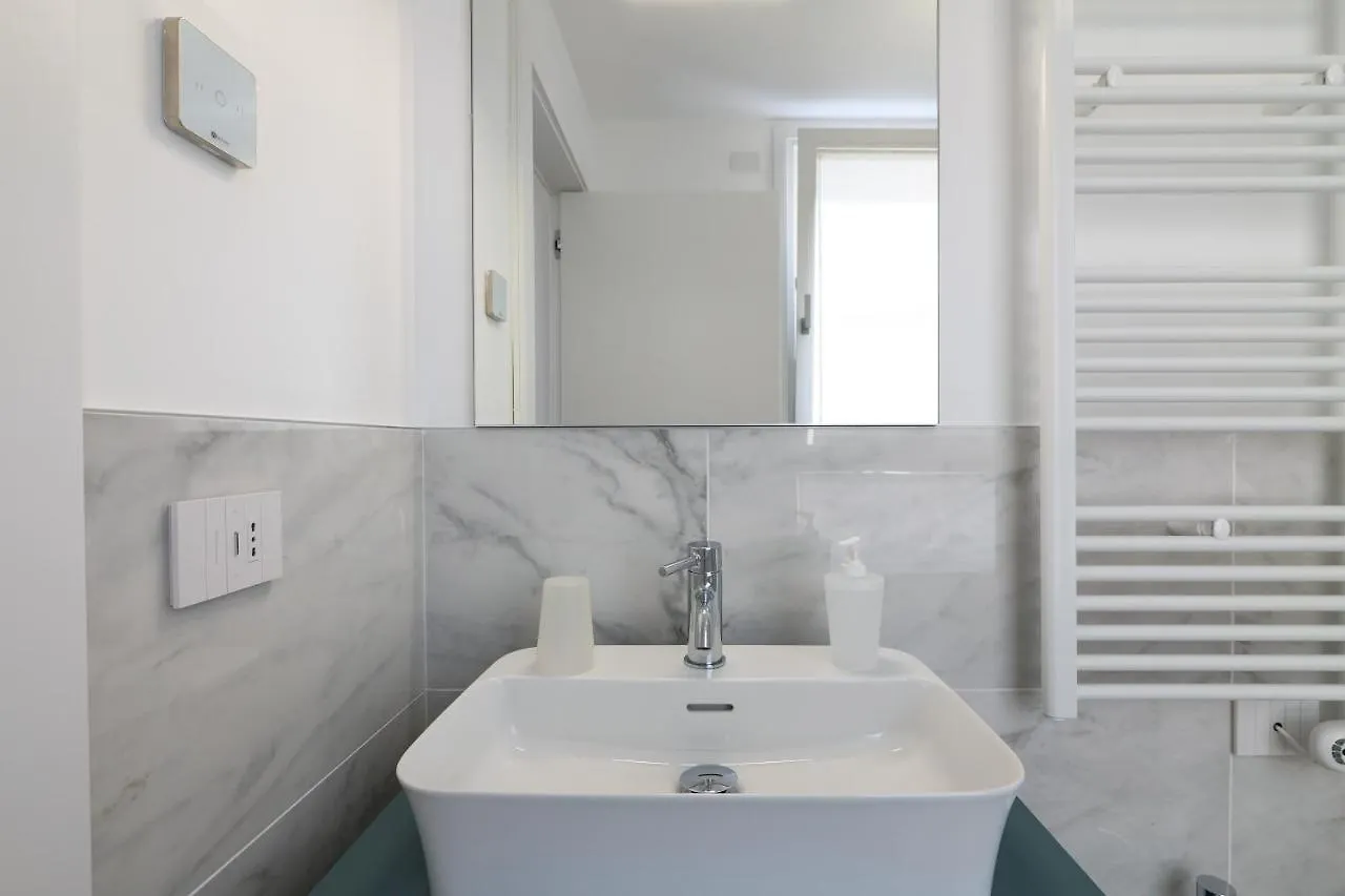 Primopiano - Tacito Apartment Milan 0*,  Italy